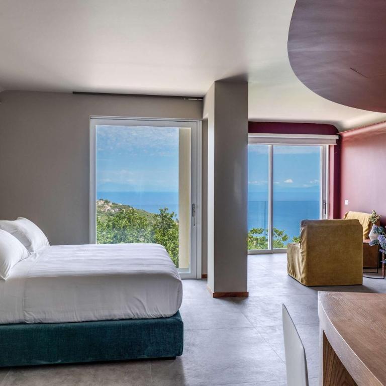 Villa Sophie with Pool Sea Views & Concierge - Villa - 33