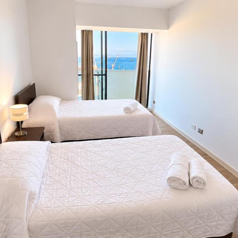 Depto 2D2B - Piso 24 - 4 pax - Centrico - Two-Bedroom Apartment - 32