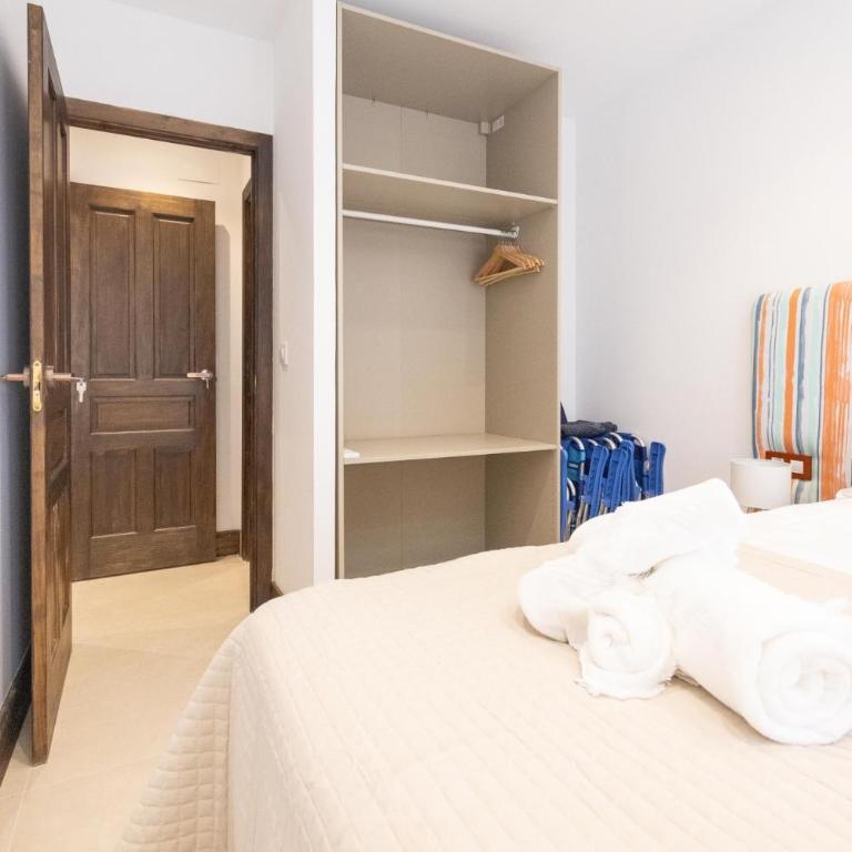 Chalet, Playa, 2 Terrazas, BBQ, Arcade, 8Pax - Apartamento de 3 dormitorios - 45