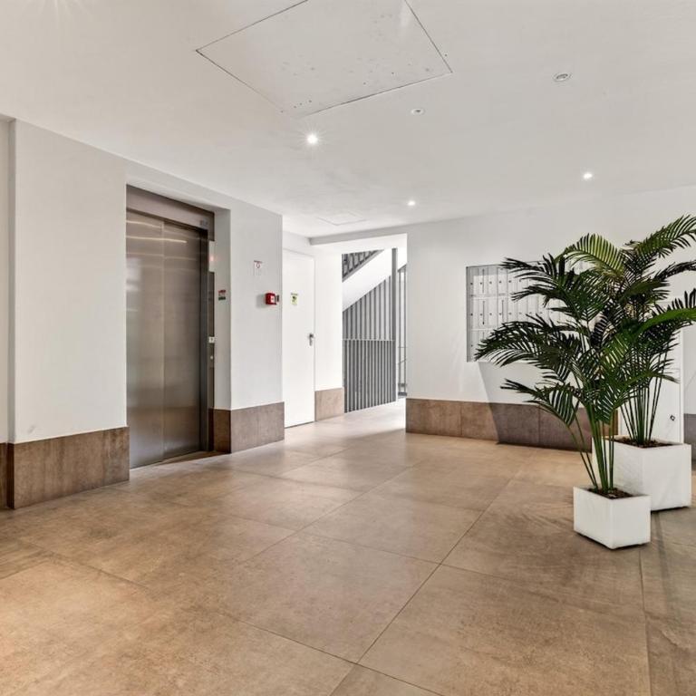 Luxury Central Station - Terrace&Gym&Parking - Apartamento de 1 dormitorio - 33