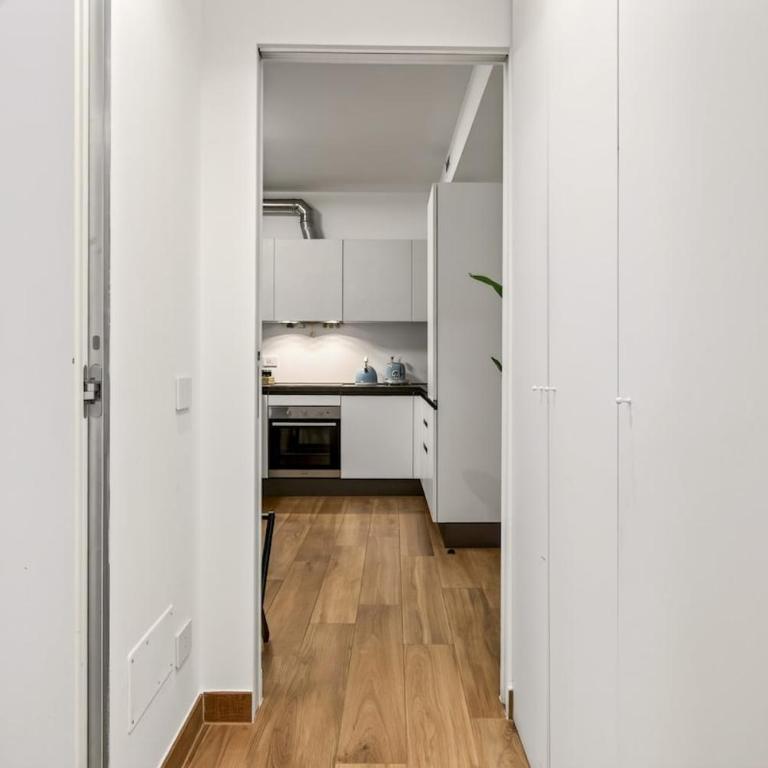 Luxury Central Station - Terrace&Gym&Parking - Apartamento de 1 dormitorio - 45