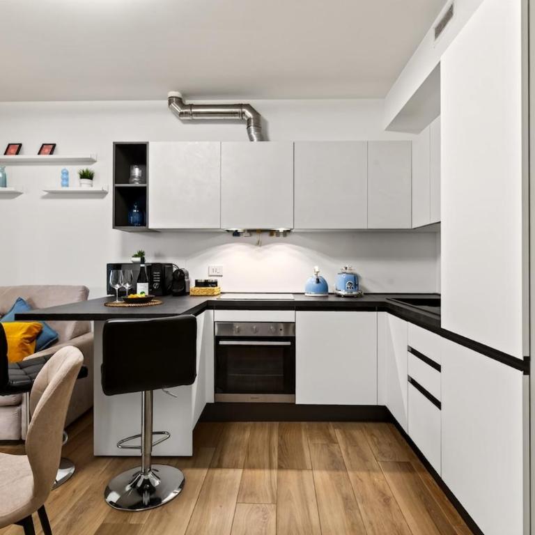 Luxury Central Station - Terrace&Gym&Parking - Apartamento de 1 dormitorio - 50