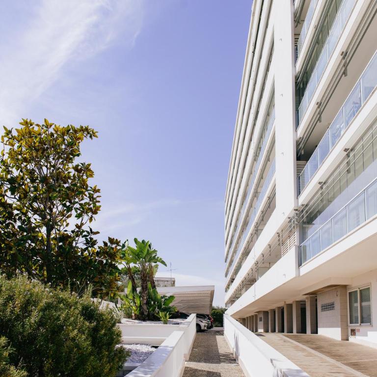 Brezza di Bari, Terrace & Free Parking, family and group apartment by Leviora Collection - Appartamento con 2 Camere da Letto - 80