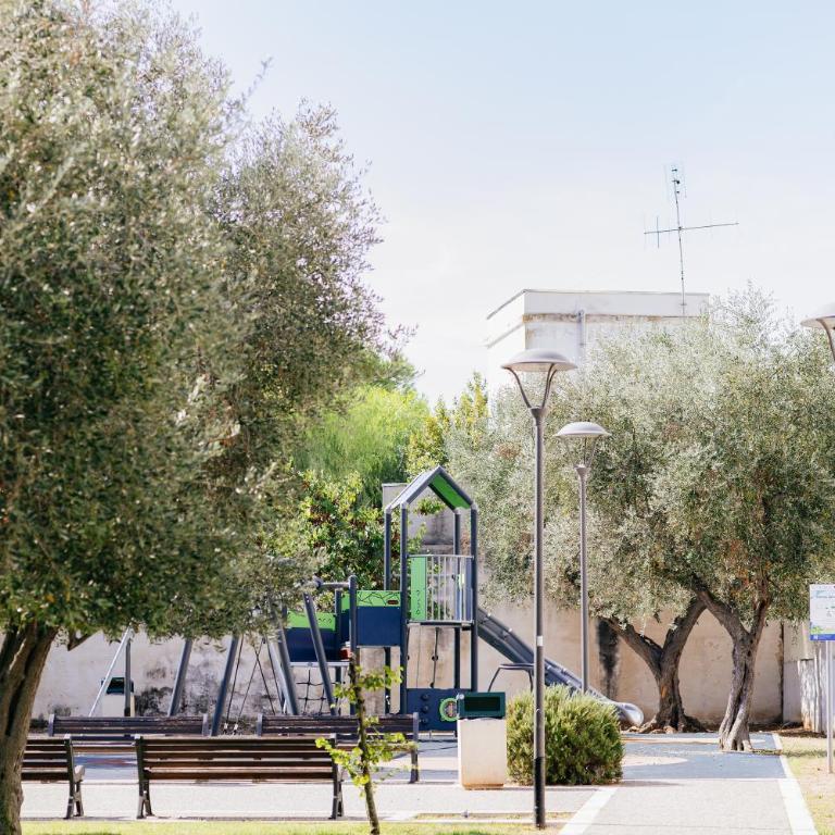 Brezza di Bari, Terrace & Free Parking, family and group apartment by Leviora Collection - Appartamento con 2 Camere da Letto - 78