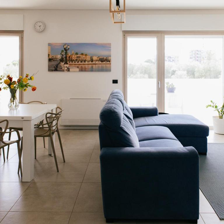 Brezza di Bari, Terrace & Free Parking, family and group apartment by Leviora Collection - Appartamento con 2 Camere da Letto - 87