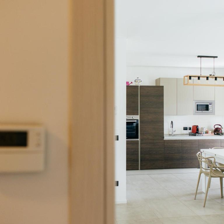 Brezza di Bari, Terrace & Free Parking, family and group apartment by Leviora Collection - Appartamento con 2 Camere da Letto - 71