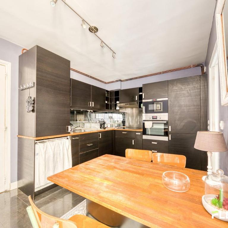 rue Lepic 75018 - T2 - Apartment - 8