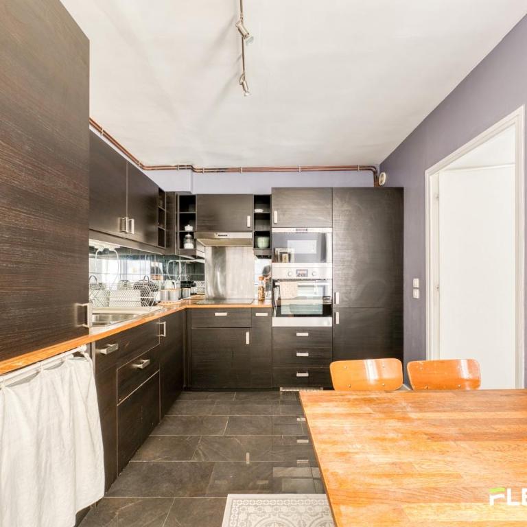 rue Lepic 75018 - T2 - Apartment - 16