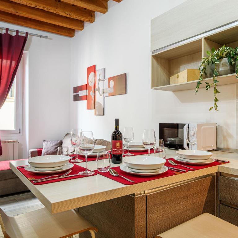 Modern 2 Bedroom Apt x6, Santa Croce, AC e Wi-Fi - Appartamento con 2 Camere da Letto - 16