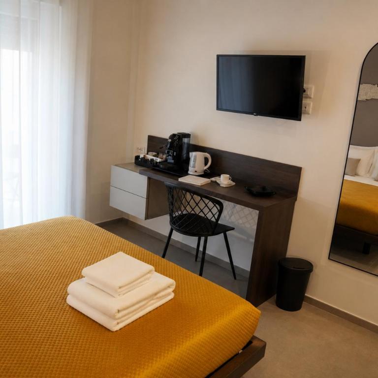FP Rooms - Camera Matrimoniale con Balcone - 4