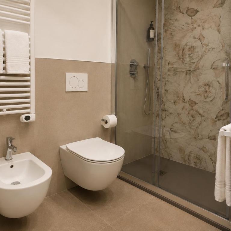 FP Rooms - Camera Matrimoniale con Balcone - 21