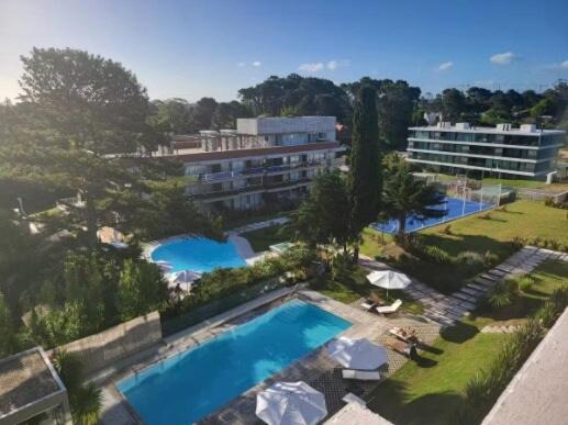Departamento con amenities en Punta del Este - Apartamento de 2 dormitorios - 8