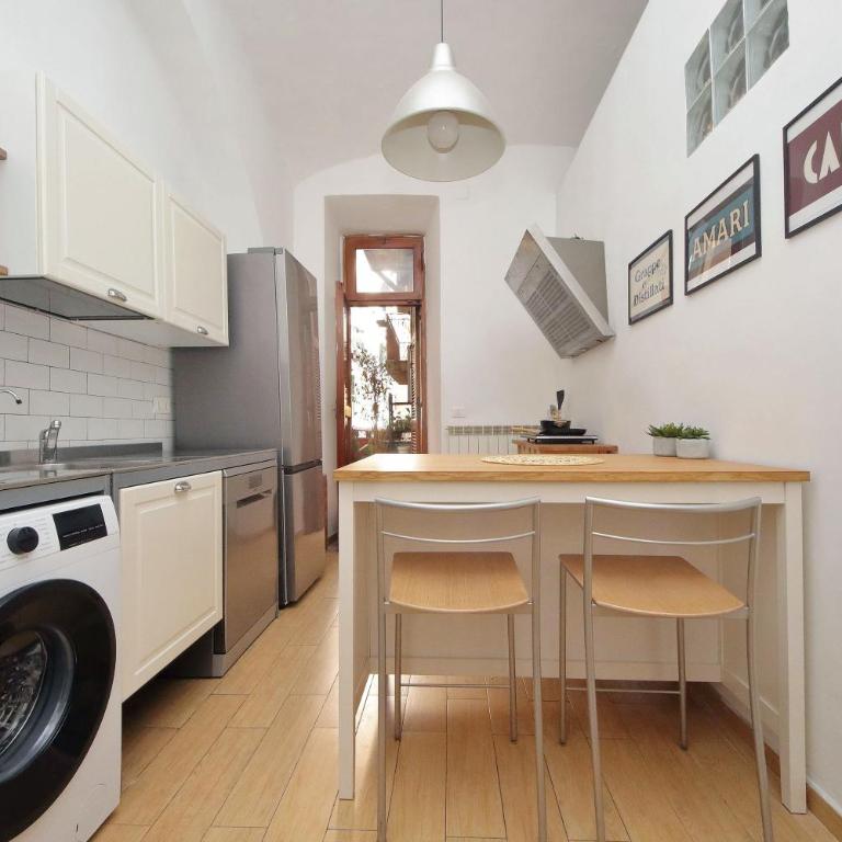 Central Family House near Colosseum Rome - Appartamento Superior con 3 Camere da Letto - 62