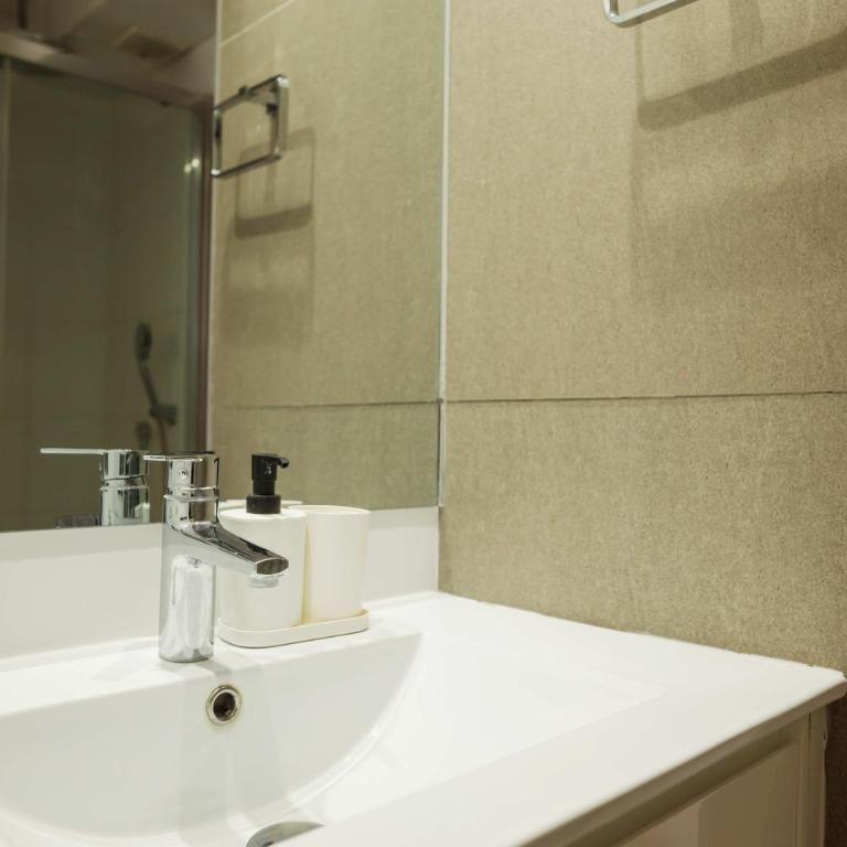 Stylish Urban Escape in the Heart of Providencia - Apartamento - 38