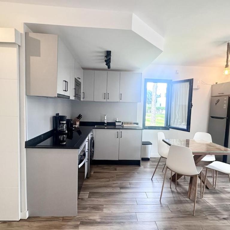 Los Barqueros One-100 m from the Beach, Pool, Wifi - Apartamento de 2 dormitorios - 15