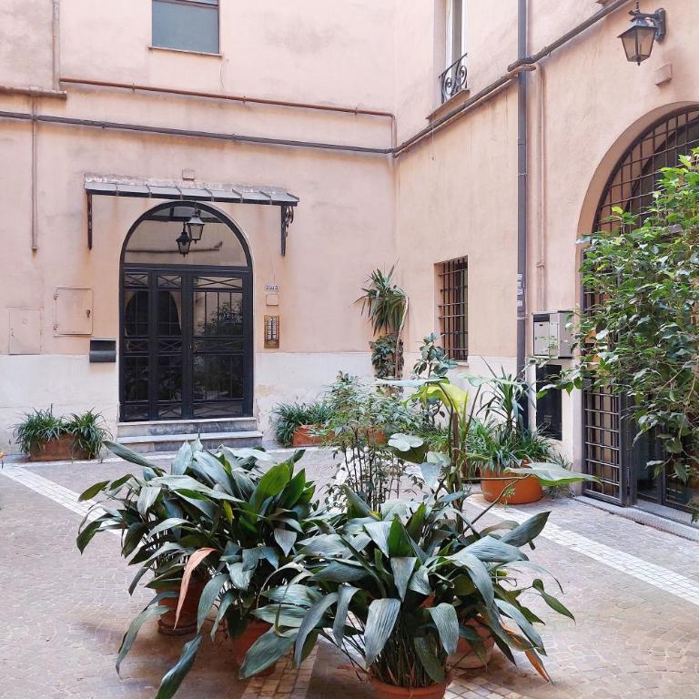 Central Family House near Colosseum Rome - Appartamento Superior con 3 Camere da Letto - 90