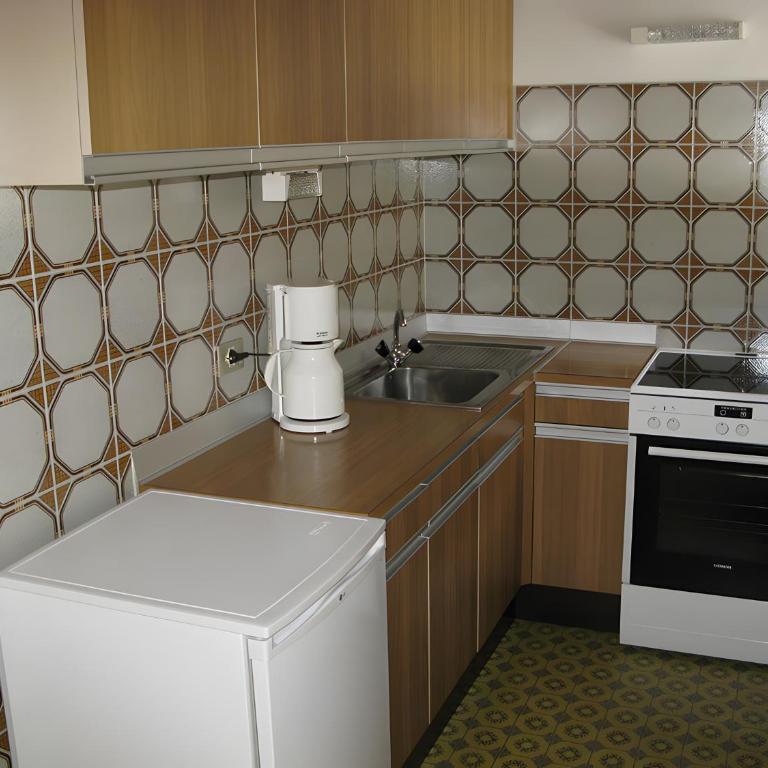 Haus Kristall - Deluxe-Apartment mit 2 Schlafzimmern und Gartenblick - 4