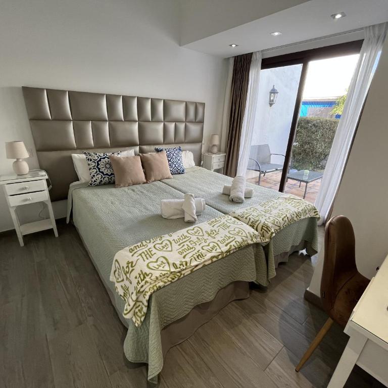 Estepona - Playa - Villa de 2 dormitorios con terrazas al lado del mar AL7 - Apartamento - 5