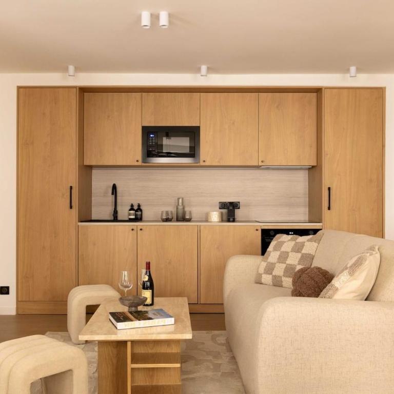 Apartments Near the Arc de Triomphe - Apartment - 17