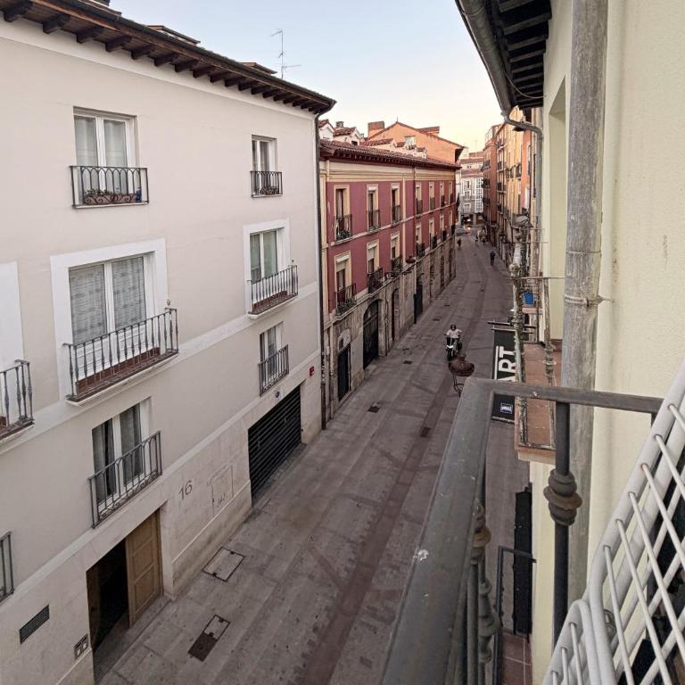 La Buhardilla - Apartamento de 3 dormitorios con vistas - 1