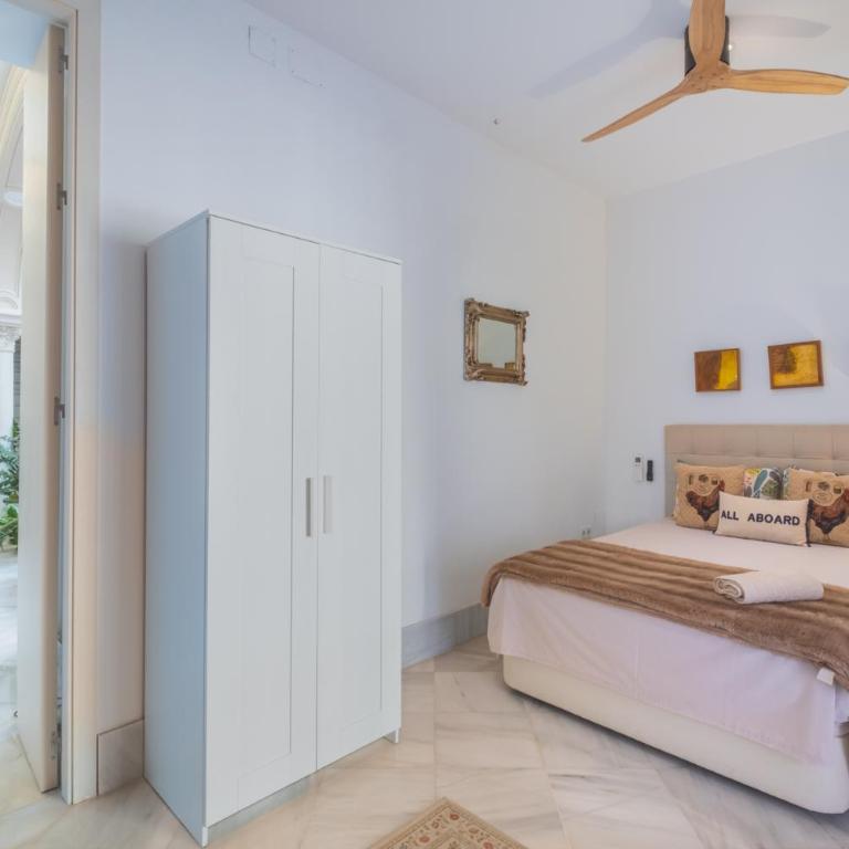 CASA PALACIO en Jerez de la Frontera - Casa de 6 dormitorios - 38