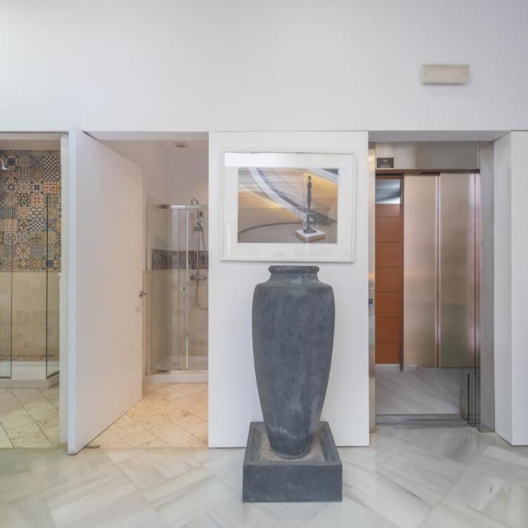 CASA PALACIO en Jerez de la Frontera - Casa de 6 dormitorios - 77