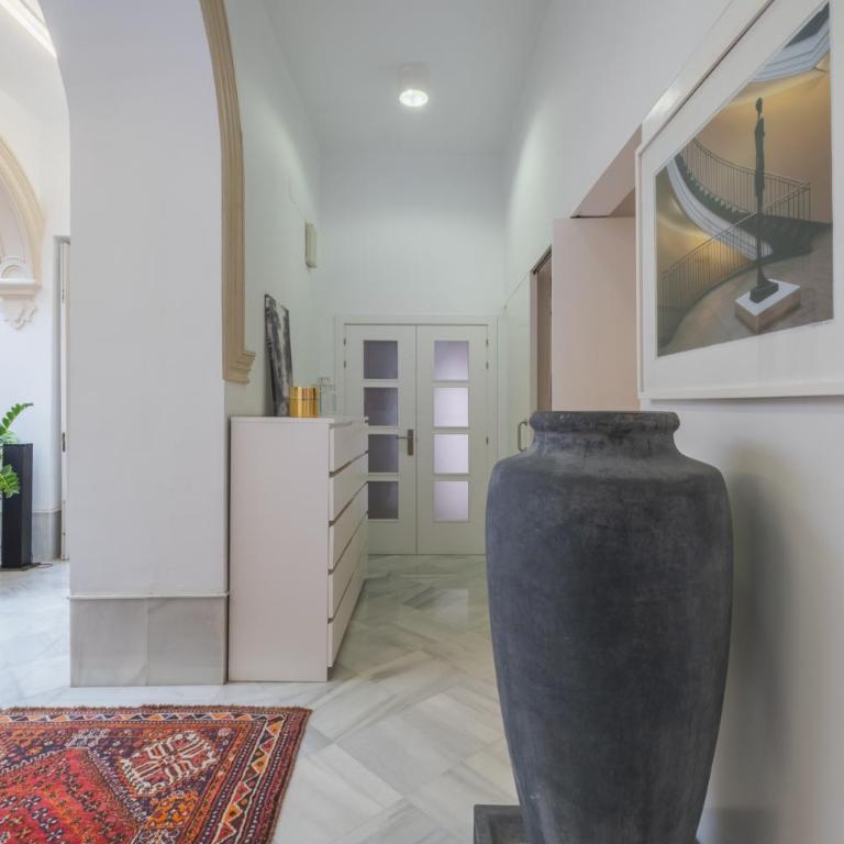 CASA PALACIO en Jerez de la Frontera - Casa de 6 dormitorios - 76