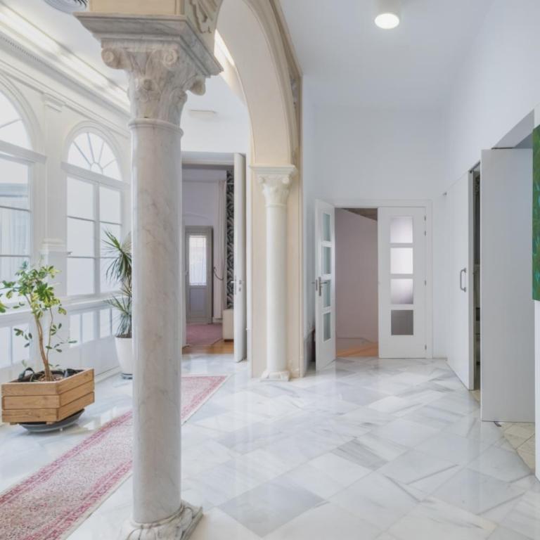 CASA PALACIO en Jerez de la Frontera - Casa de 6 dormitorios - 75