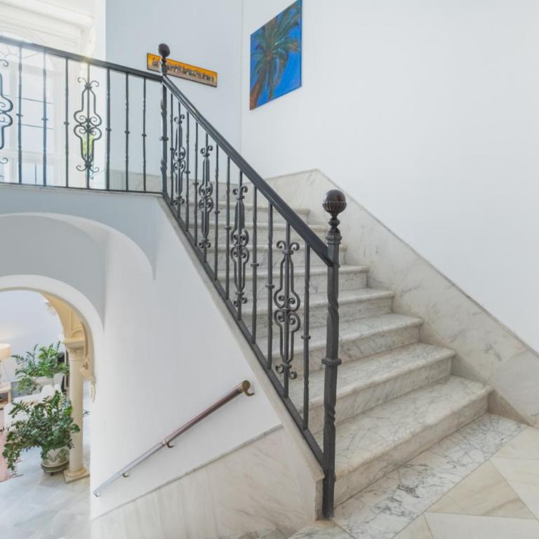 CASA PALACIO en Jerez de la Frontera - Casa de 6 dormitorios - 82