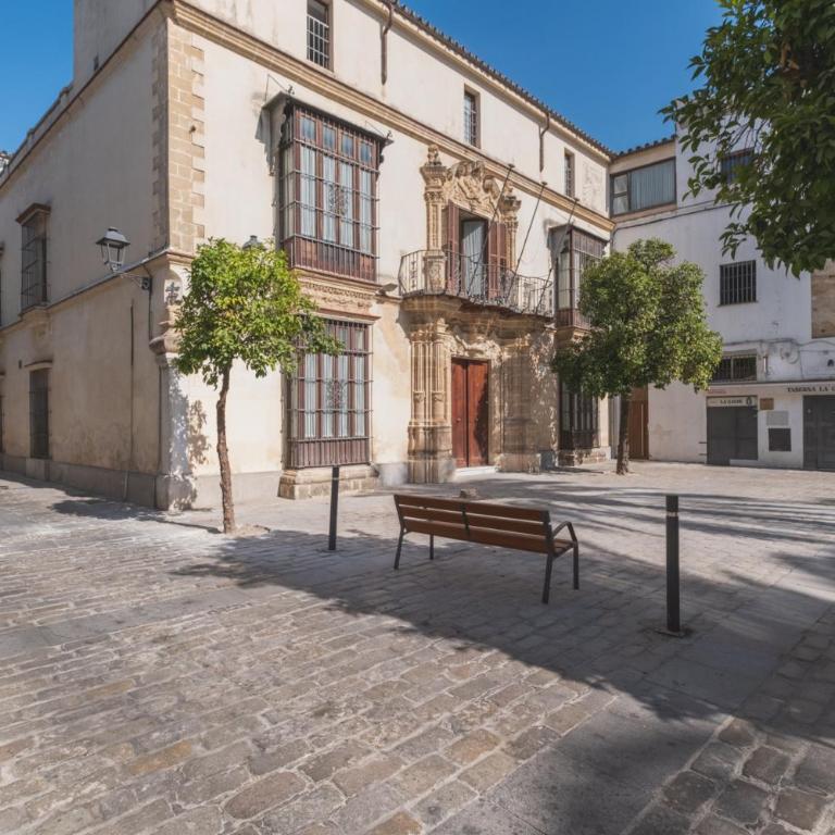 CASA PALACIO en Jerez de la Frontera - Casa de 6 dormitorios - 3