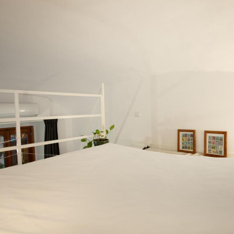 Central Family House near Colosseum Rome - Appartamento Superior con 3 Camere da Letto - 95