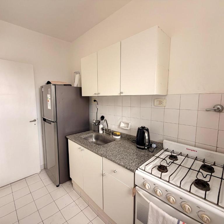 2 ambientes con balcon al contraf abierto y cochera fija - One-Bedroom Apartment - 6