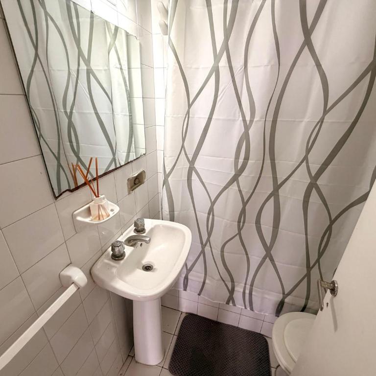 2 ambientes con balcon al contraf abierto y cochera fija - One-Bedroom Apartment - 8