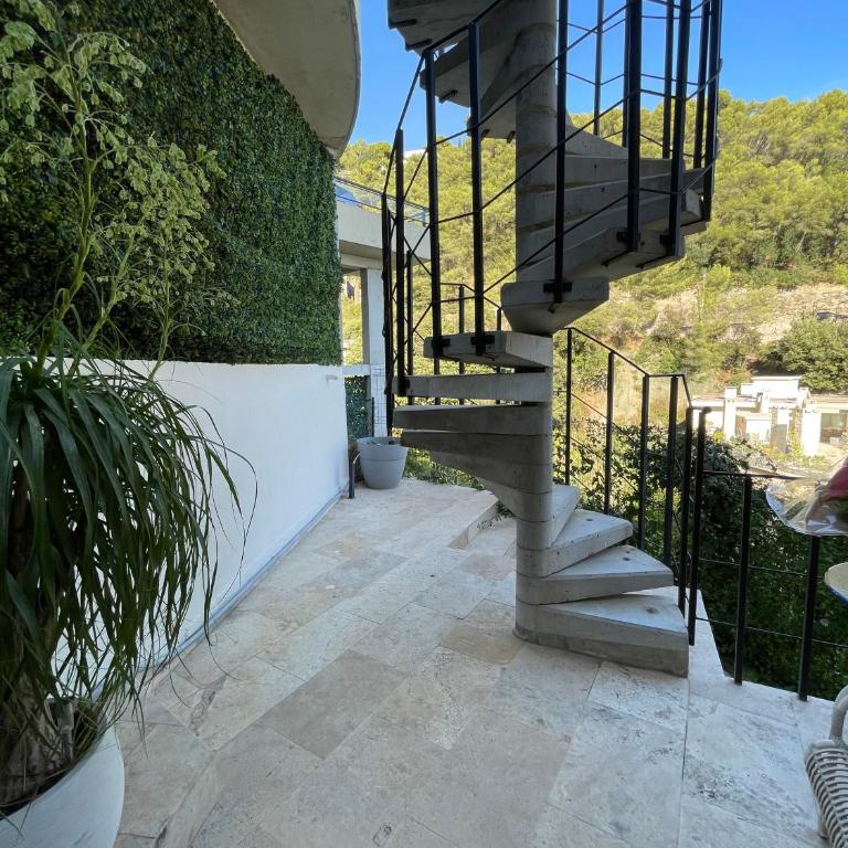 Loft coloré et lumineux - Terrasse vue mer - HN - Apartment mit 1 Schlafzimmer - 13