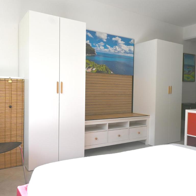 Molevan 1 - Ancona, luminoso monolocale attrezzato e comodo ai servizi - Appartamento con 1 Camera da Letto - 6