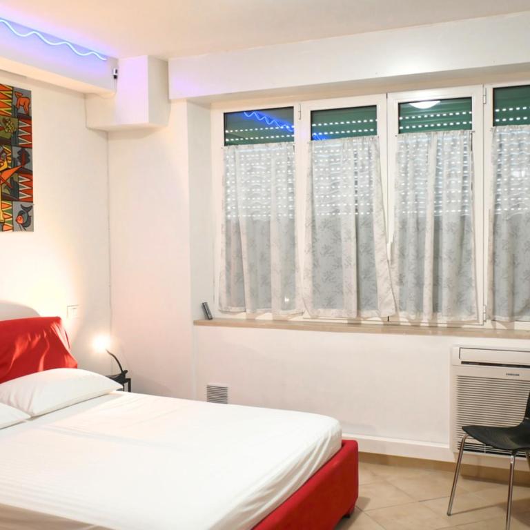 Molevan 1 - Ancona, luminoso monolocale attrezzato e comodo ai servizi - Appartamento con 1 Camera da Letto - 25