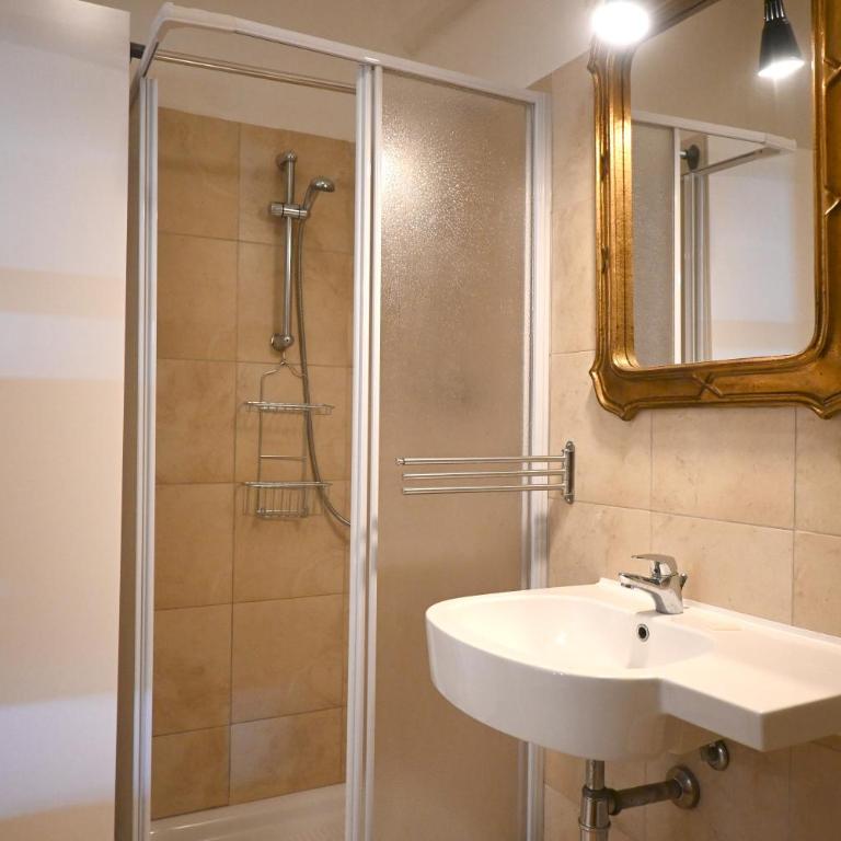 Molevan 1 - Ancona, luminoso monolocale attrezzato e comodo ai servizi - Appartamento con 1 Camera da Letto - 33