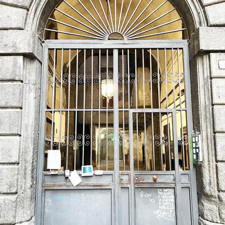 Vecchia Napoli Santa Maria la Nova - Appartamentino su 2 Livelli - 61