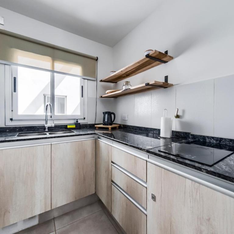 Dpto divino a pasos de todo en General Paz - One-Bedroom Apartment - 25