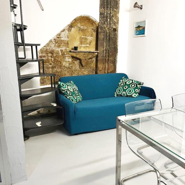 Vecchia Napoli Santa Maria la Nova - Appartamentino su 2 Livelli - 33
