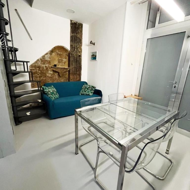 Vecchia Napoli Santa Maria la Nova - Appartamentino su 2 Livelli - 34