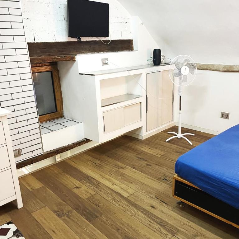 Vecchia Napoli Santa Maria la Nova - Appartamentino su 2 Livelli - 8