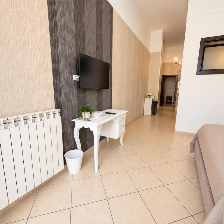Airport International Room -Free parking - Appartamento con 2 Camere da Letto - 3