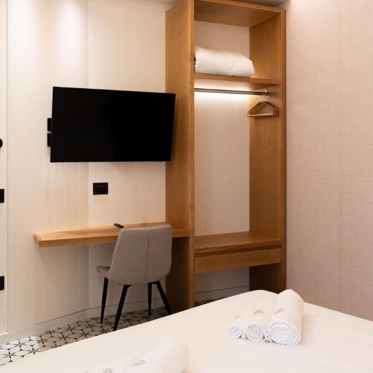 Camèlia Relais Tropea - Superior Triple Room - 19