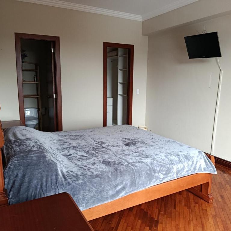 LUXURY SUITE, Cómoda y Amueblada - One-Bedroom Apartment - 6