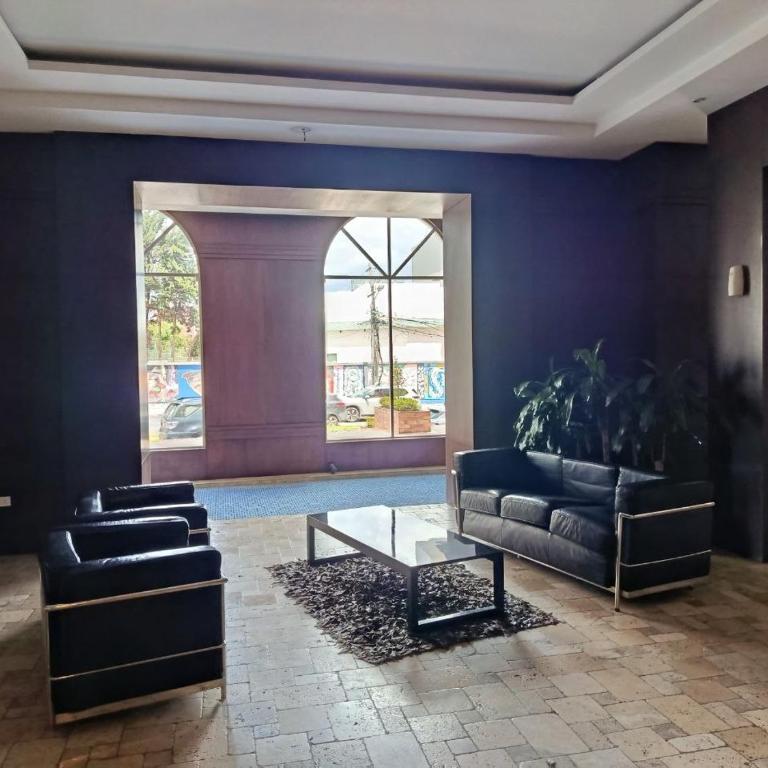 LUXURY SUITE, Cómoda y Amueblada - One-Bedroom Apartment - 11