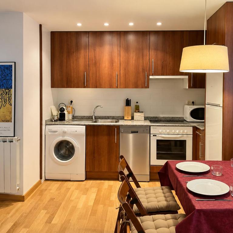 Cozy apartments in Benasque - Appartamento con 1 Camera da Letto - 1