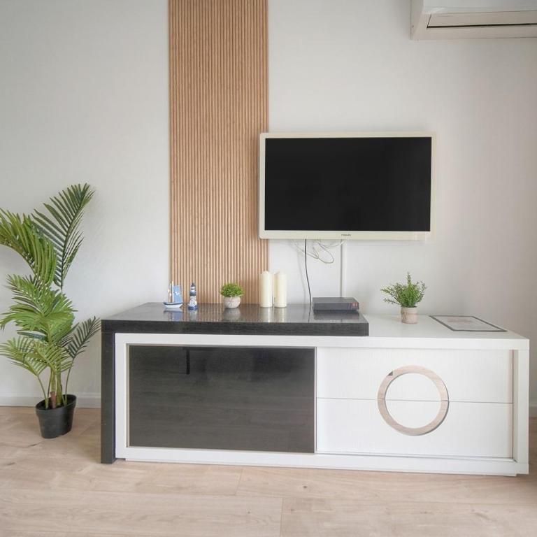 FRGK 'Wilson Palace' AC WIFI FIBRE Terrasse 5min des Plages - Studio avec Balcon - 20
