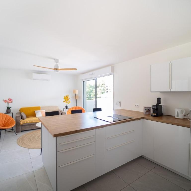 FRGK "BEL AZUR 1 BDR Luxury Sea View Parking AC WIFI HIGH SPEED " - Appartement - 1