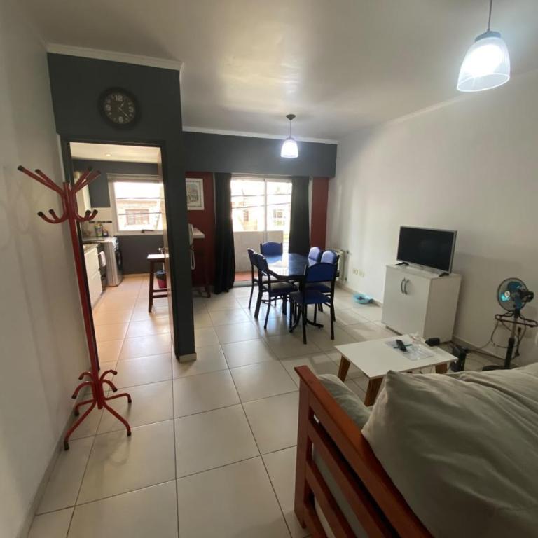 Tarifa similar de 2 a 5 noches - Promo semanal y mensual - Céntrico, moderno - One-Bedroom Apartment - 1